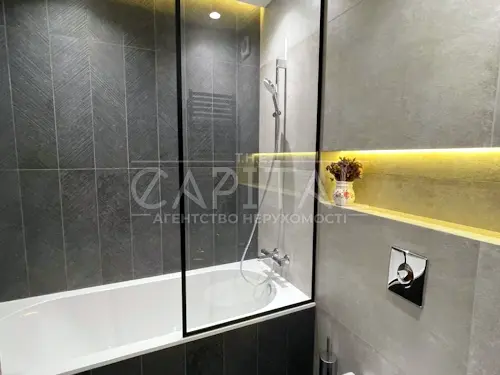 квартира за адресою Предславинська вул., 40