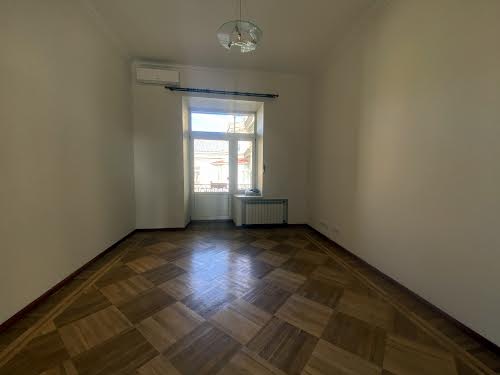квартира по адресу Киев, Богдана Хмельницкого ул., 32
