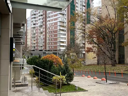 комерційна за адресою Саперне Поле вул., 3