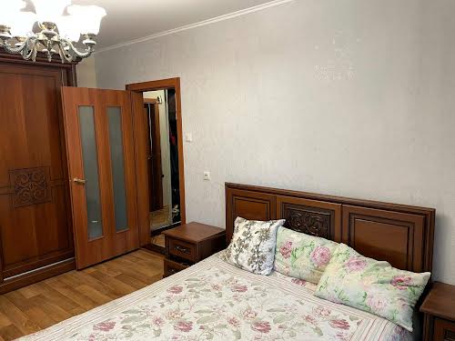 квартира за адресою Григорія Ващенка вул., 1