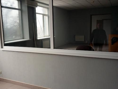 комерційна за адресою Мрії вул. (Академіка Туполєва), 19