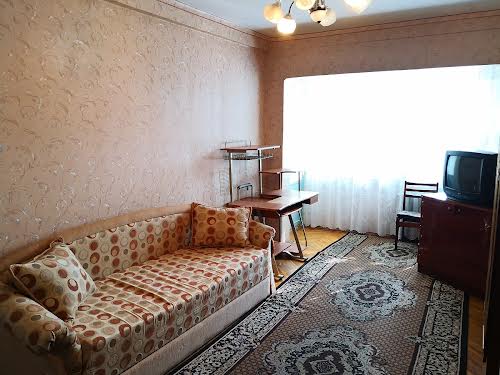 кімната за адресою Митрополита Андрея Шептицького вул. (Анатолія Луначарського), 24