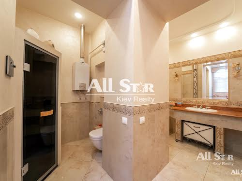 квартира за адресою Шота Руставелі вул., 8