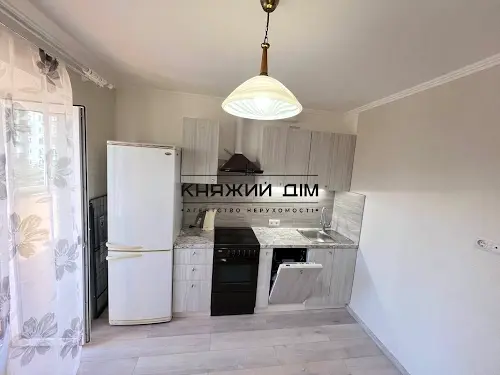 квартира за адресою Драгоманова вул., 44-А