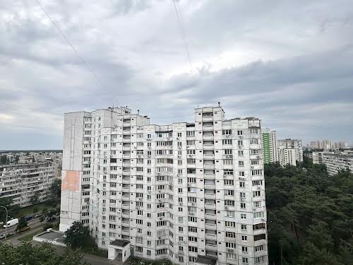 квартира за адресою Мілютенка вул., 17-А