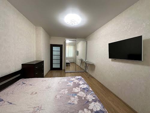 квартира за адресою Регенераторна вул., 4