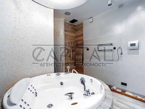 квартира за адресою Старонаводницька вул., 6-Б