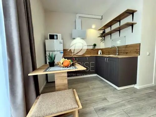 квартира за адресою Київ, Віктора Некрасова, 12а
