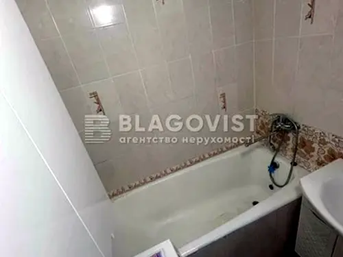 квартира за адресою Київ, Дмитра Луценка вул. (Крейсера 