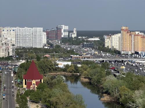 комерційна за адресою Дніпровська набережна вул., 20-А