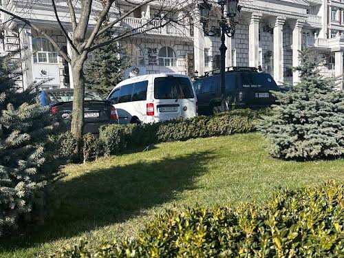 квартира за адресою Михайла Максимовича вул. (Онуфрія Трутенка), 24-А
