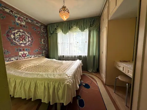 квартира за адресою Стадіонна вул., 13