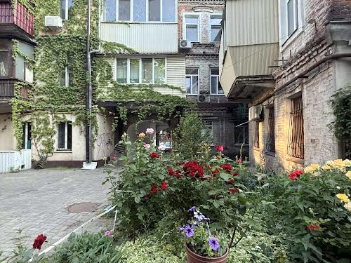 квартира за адресою Князя Володимира Великого вул. (Плеханова), 6