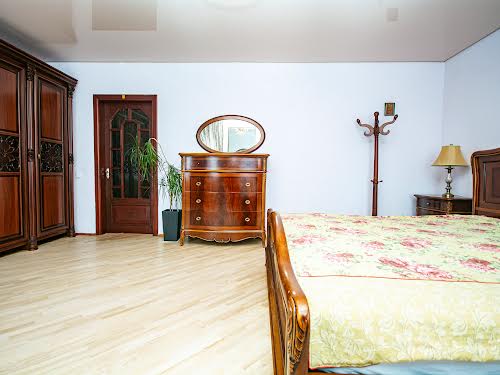 квартира за адресою Урлівська вул., 5
