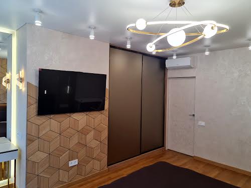 квартира за адресою Золотоустівська вул., 25