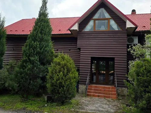 комерційна за адресою Підгірна, 80