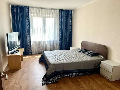 квартира за адресою Ревуцького вул., 54