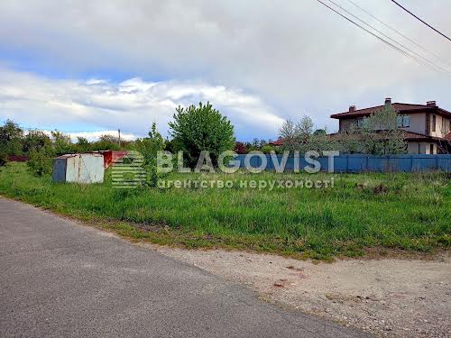 ділянка за адресою Лугова