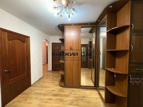 квартира за адресою Драгоманова вул., 8-А
