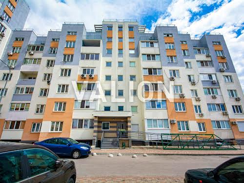 квартира за адресою Сергія Данченка вул., 28-Б