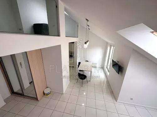 квартира за адресою Регенераторна вул., 4