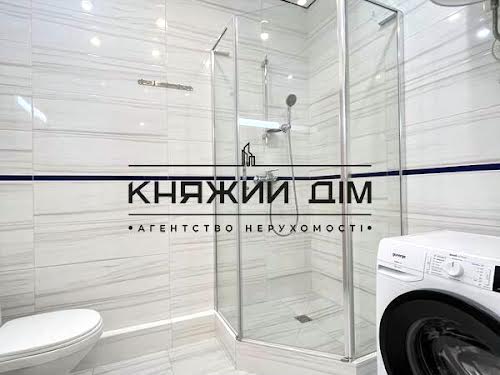 квартира за адресою Київ, Драгоманова вул., 10