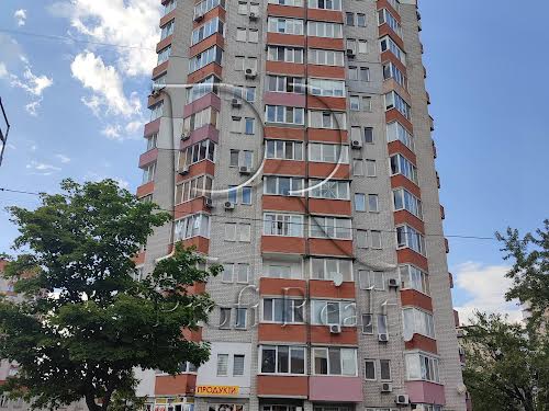 квартира по адресу Верховной Рады бульв., 21-А
