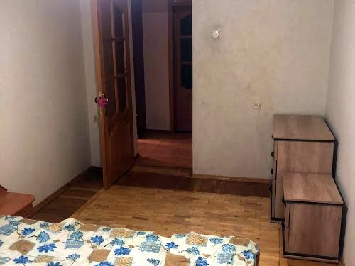 квартира за адресою Захарівська вул., 10