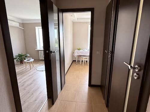 квартира по адресу Світлицького ул., 28в