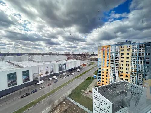 квартира за адресою Берковецька вул., 6
