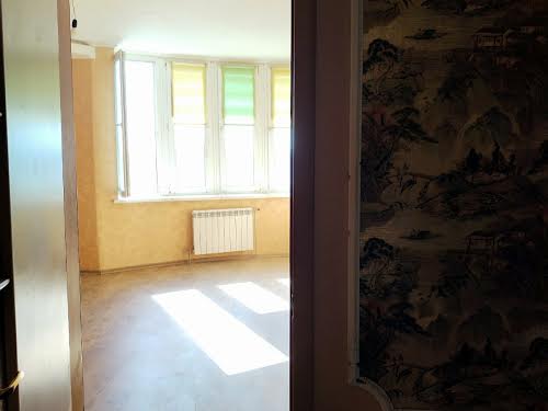 квартира за адресою Дніпровська набережна вул., 19