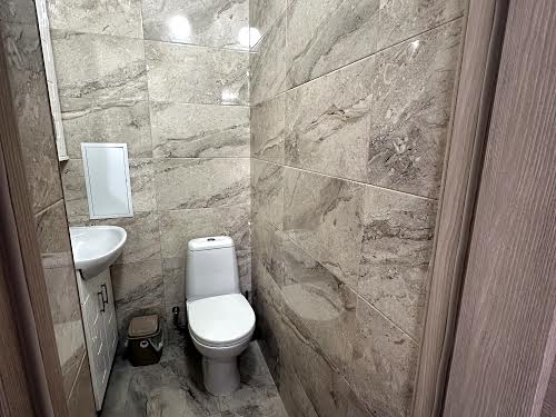квартира за адресою Миколи Бажана просп., 12