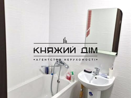 квартира за адресою Лобачевського пров., 7