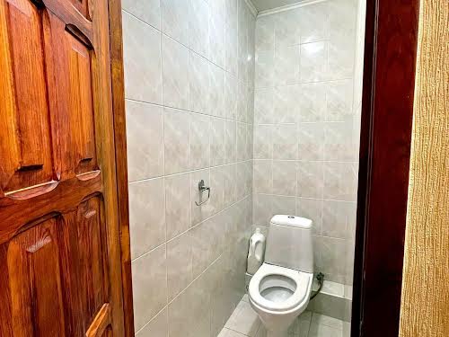 квартира за адресою Зодчих вул., 38