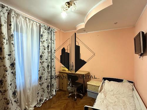 квартира за адресою Богдана Хмельницького вул., 182 А