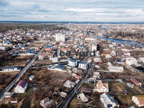 будинок за адресою Набережна вул., 7а