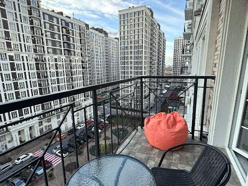 квартира за адресою Михайла Максимовича вул. (Онуфрія Трутенка), 24-Б