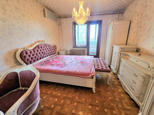 квартира по адресу Героїв Космосу ул., 19