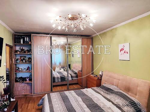 квартира по адресу Киев, Оболонский просп., 34