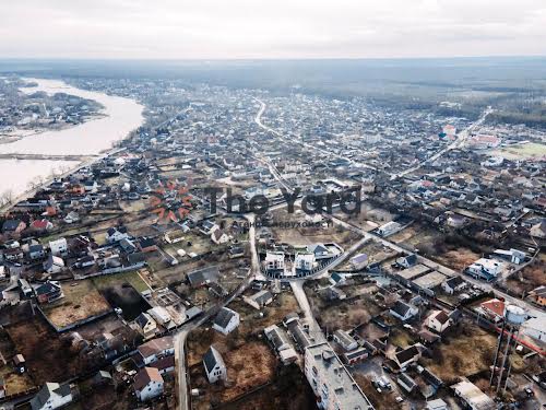 будинок за адресою Набережна вул., 7а