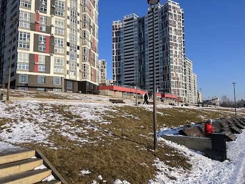 квартира за адресою Микільсько-Слобідська вул., 10