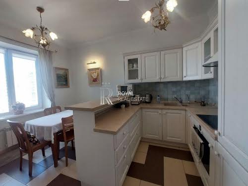 квартира за адресою Київ, Дмитрівська вул., 69