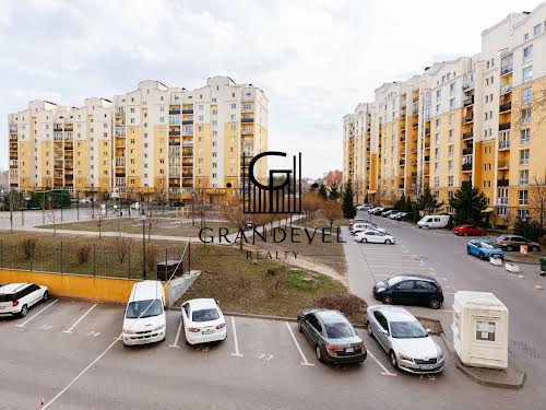 квартира за адресою Валерія Лобановського вул., 28