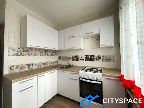 квартира за адресою Якуба Коласа вул., 21