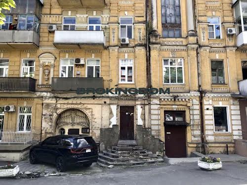 коммерческая по адресу Саксаганского ул., 67