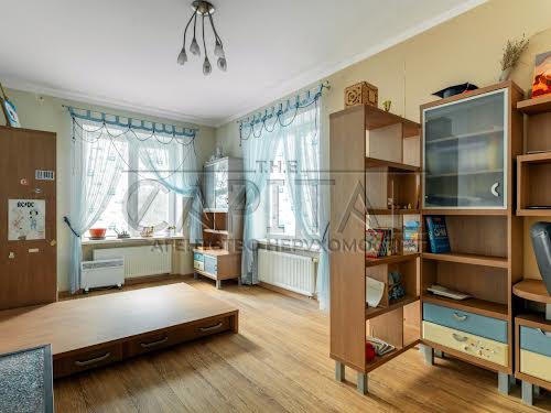 дом по адресу с. Юровка, Юрівка