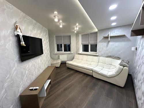 квартира за адресою Боголюбова вул., 18