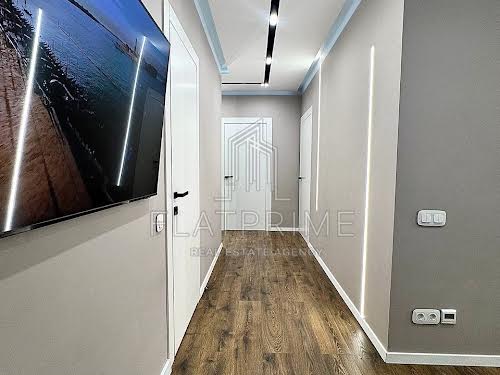 квартира за адресою Боголюбова вул., 44