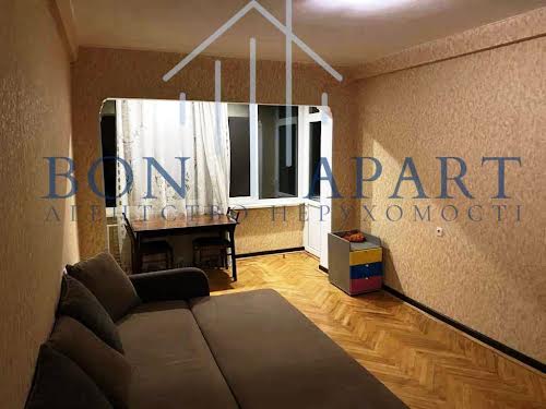 квартира по адресу Віктора Ярмоли ул., 28/32