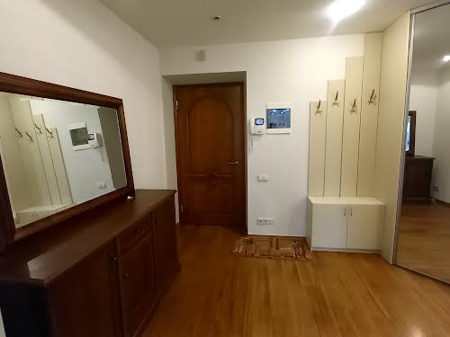 квартира по адресу Старонаводницкая ул., 4